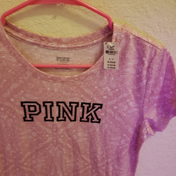 Pink Victoria secret T-Shirt - Picture 4 of 7